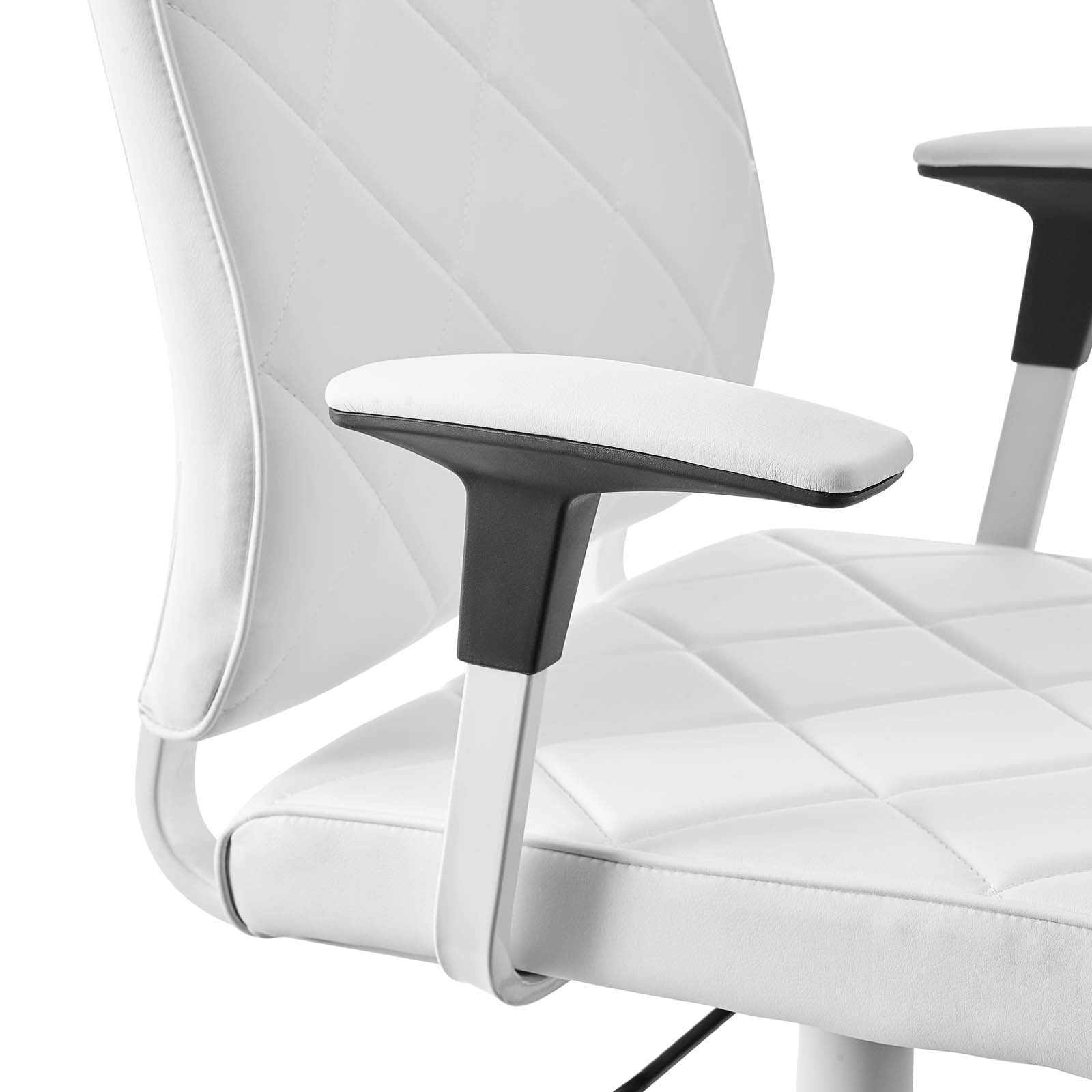 Lattice Vinyl Office Chair, White