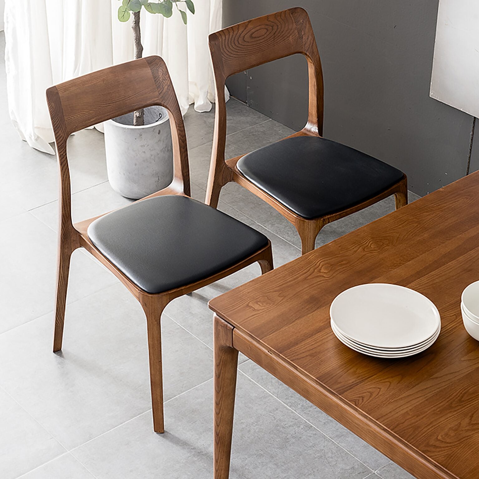 H Dining Table & Chairs Set